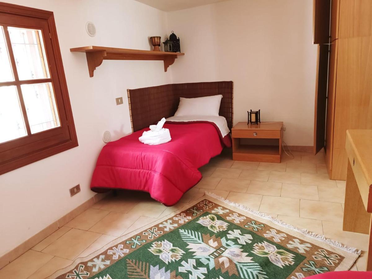 Princess House Palermo - Intero Appartamento - Mondello Bagian luar foto